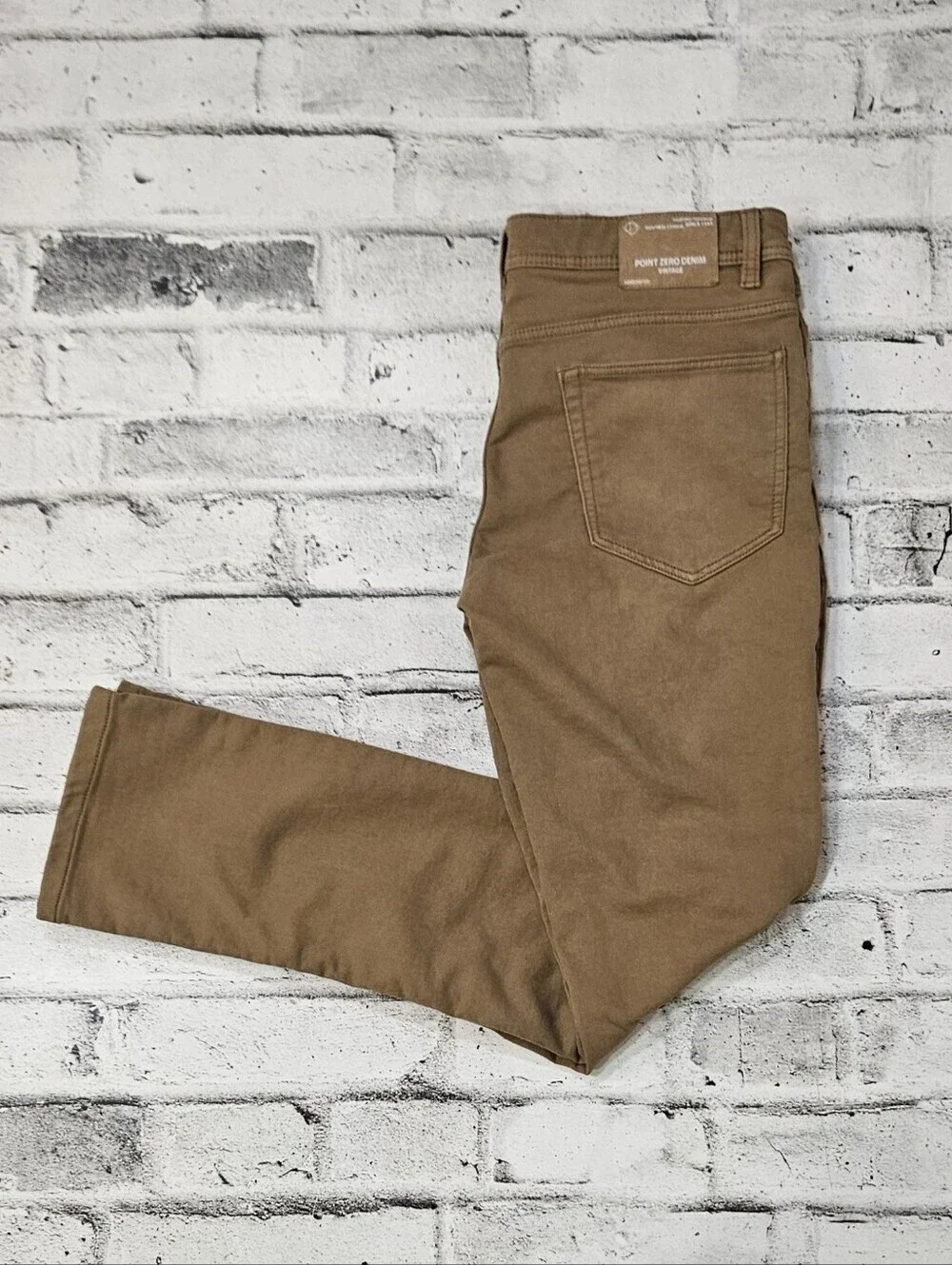 Point Zero Tan Slim Straight Jeans Men’s 33 Stretch Denim Pants